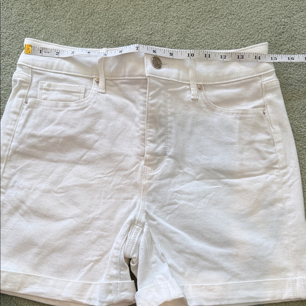 WHBM Women's White Denim Shorts High-Rise size 4 - Picture 6 of 8
